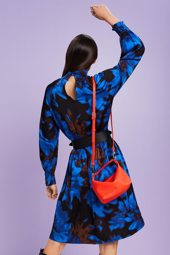 Sukienka z marszczonej satyny z nadrukiem, BRIGHT BLUE, detail image number 2