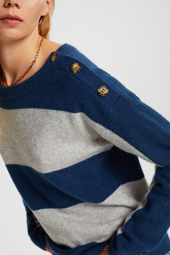 Z wełną: sweter w paski, PETROL BLUE, detail image number 0