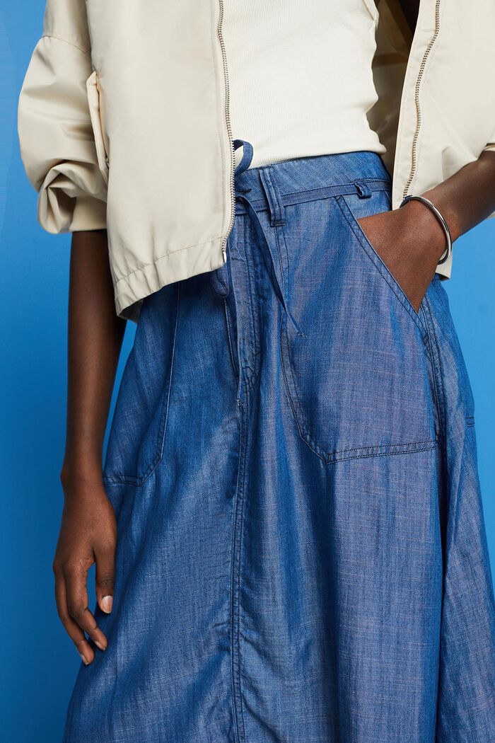 Z tkaniny TENCEL™: spódnica midi o wyglądzie dżinsu, BLUE MEDIUM WASHED, detail image number 2