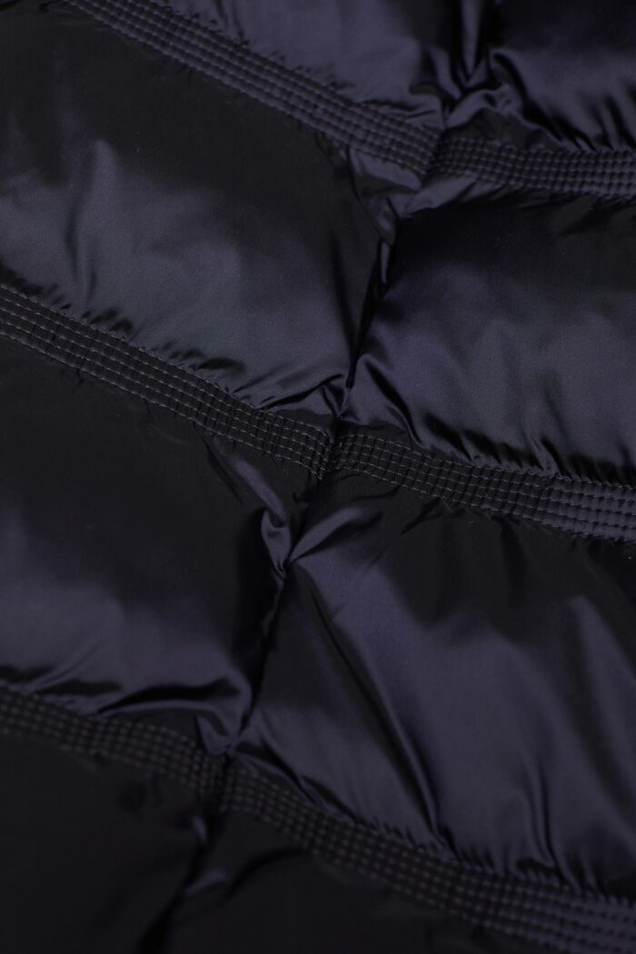 Z recyklingu: pikowany płaszcz z technologią 3M™ Thinsulate™, NAVY, detail image number 1