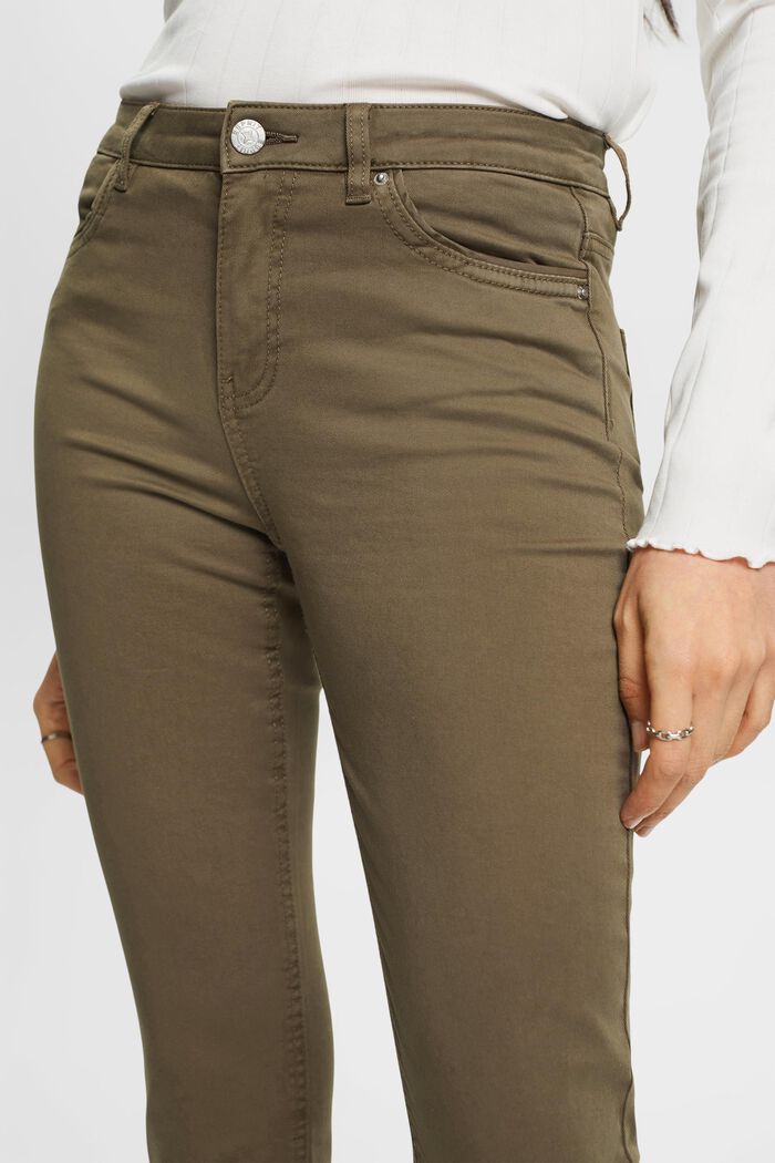 Elastyczne spodnie ze średnim stanem i skróconymi nogawkami, KHAKI GREEN, detail image number 2
