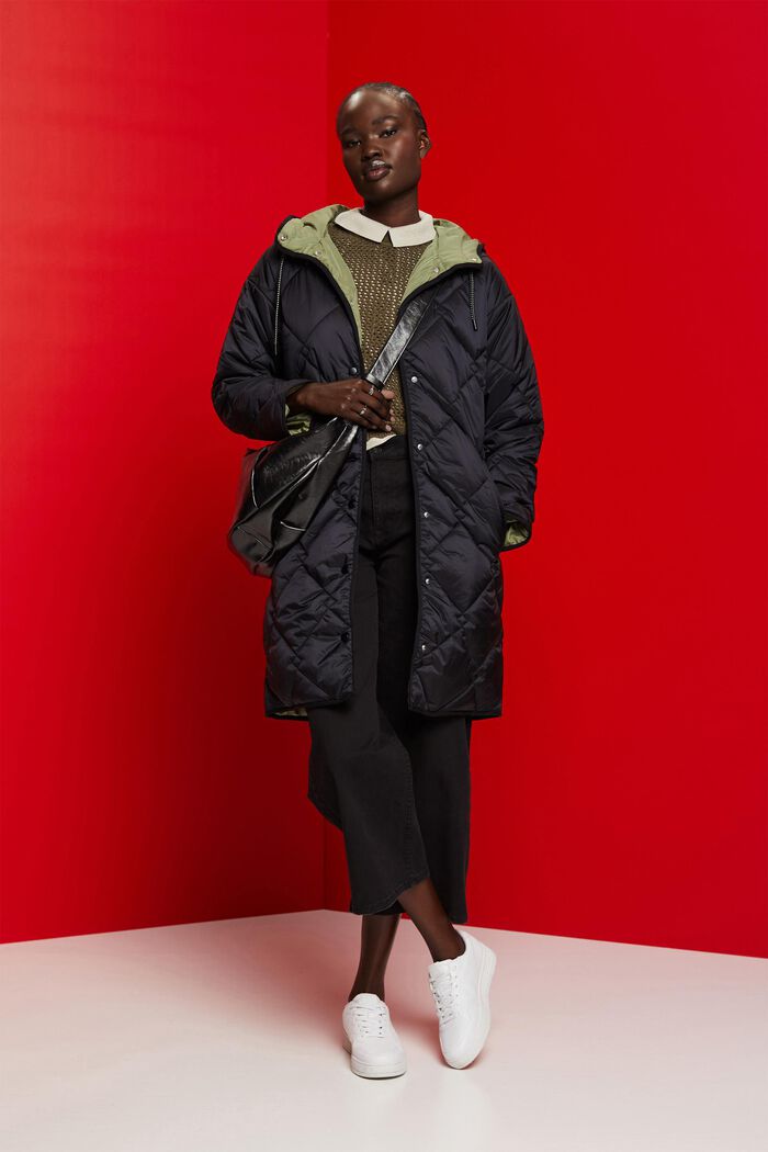 Pikowany płaszcz z kapturem, BLACK, detail image number 1