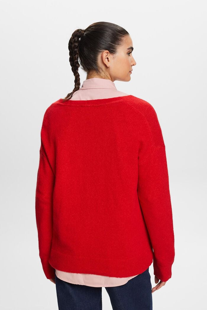 Sweter z dekoltem w serek z mieszanki wełnianej, DARK RED, detail image number 3