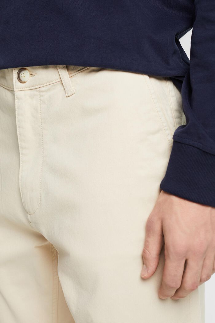 Bawełniane spodnie chino z prostymi nogawkami, LIGHT BEIGE, detail image number 4