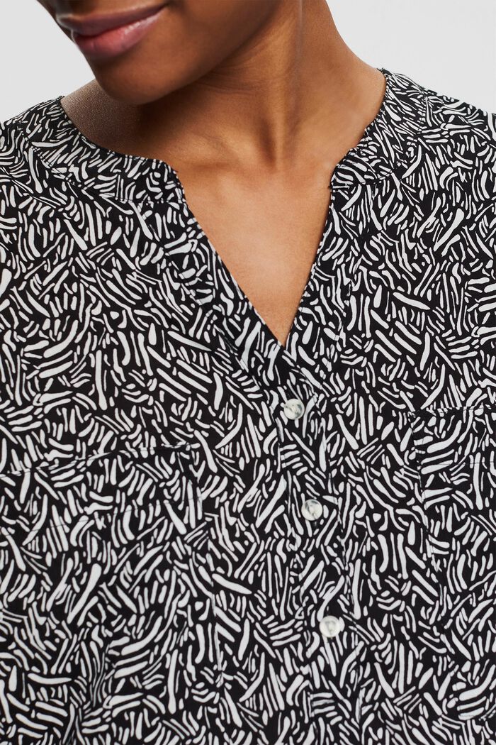 Wzorzysta bluzka z dekoltem kielichowym, BLACK, detail image number 2