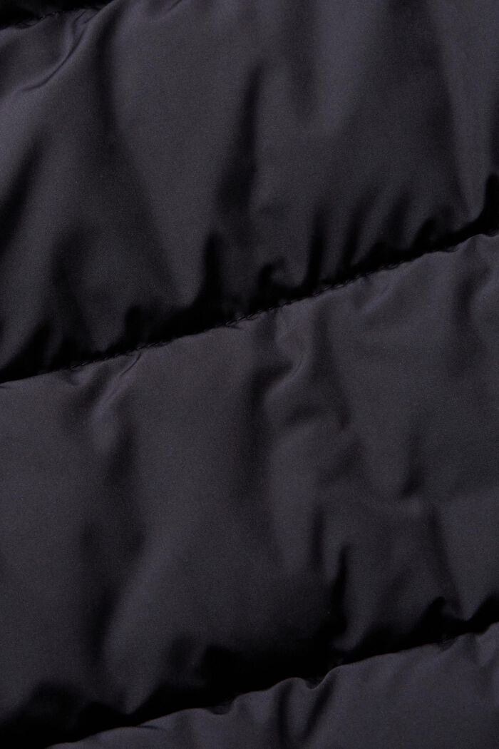 Pikowany płaszcz z kapturem z troczkiem, BLACK, detail image number 5