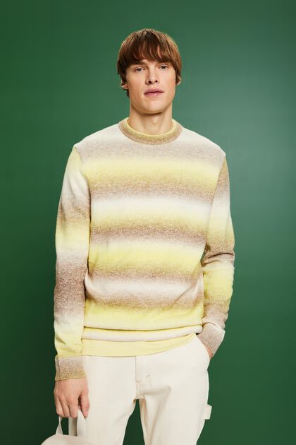 Cieniowany sweter w paski z okrągłym dekoltem