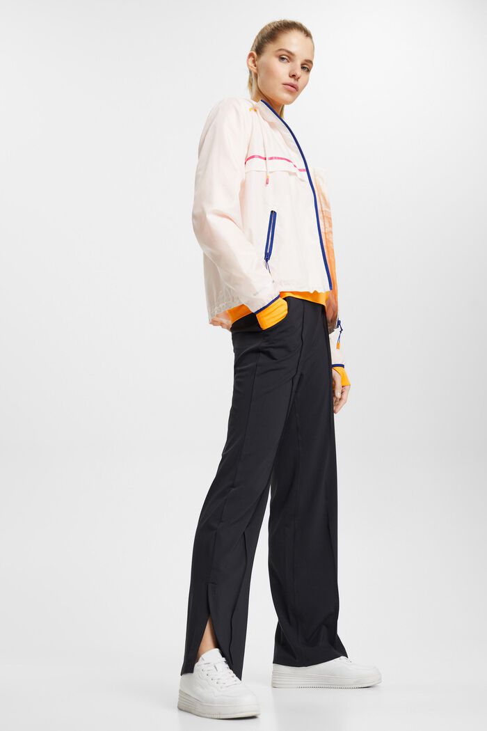 Spodnie dresowe z technologią E-Dry, BLACK, detail image number 1