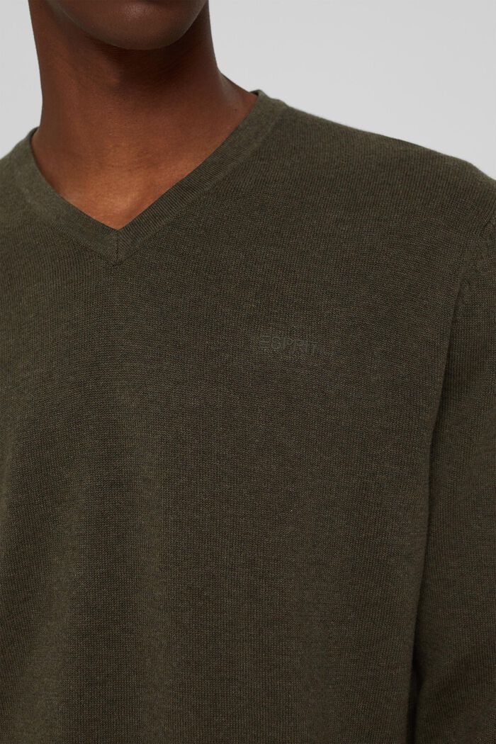 Sweter basic ze 100% bawełny Pima, DARK KHAKI, detail image number 2