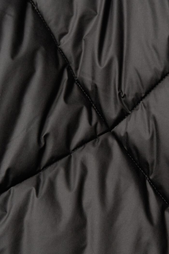 Długi płaszcz z pikowaniem w diamenty, BLACK, detail image number 4