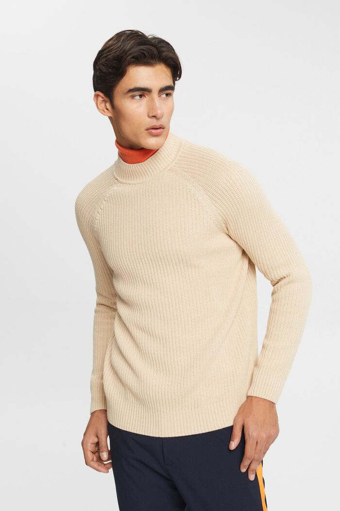 Dzianinowy sweter z półgolfem