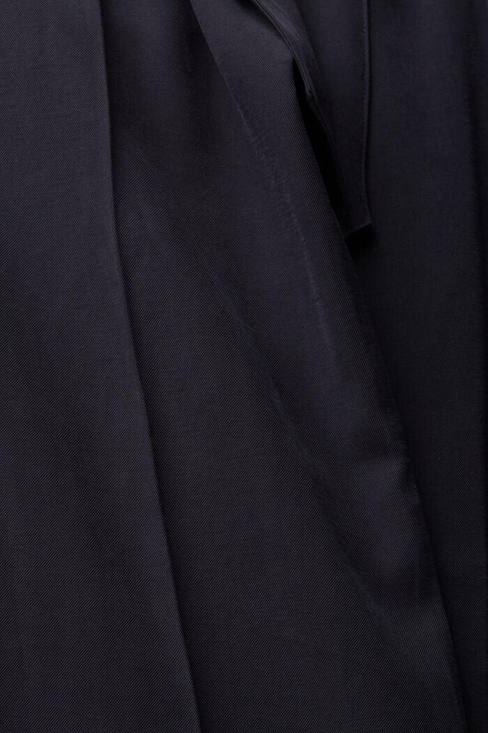 Spodnie typu paperbag z materiałowym paskiem, LENZING™ ECOVERO™, BLACK, detail image number 4