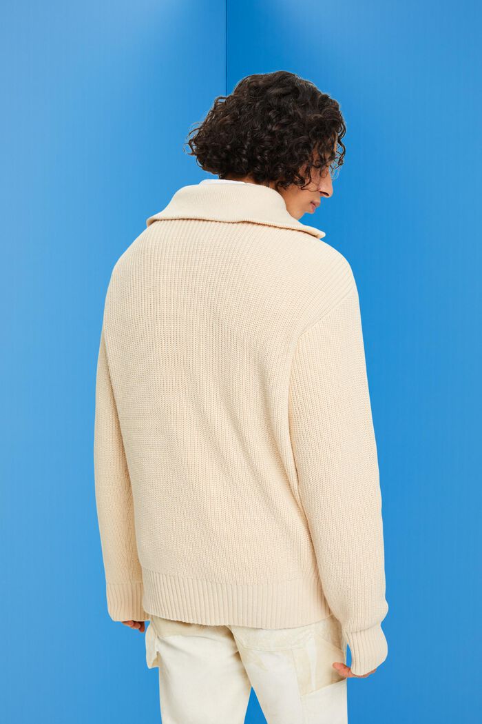Sweter dzianinowy z zamkiem do połowy długości, LIGHT TAUPE, detail image number 3