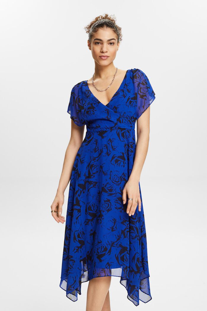 Szyfonowa sukienka maxi z dekoltem w serek, BRIGHT BLUE, detail image number 0