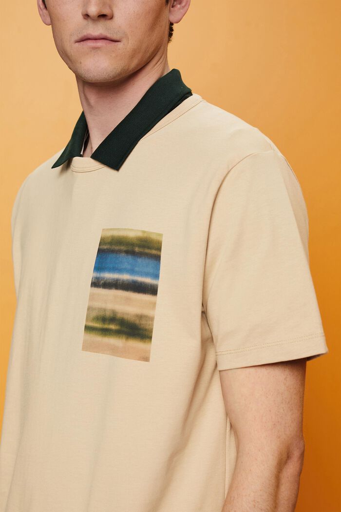 T-shirt z okrągłym dekoltem, 100% bawełny, SAND, detail image number 2