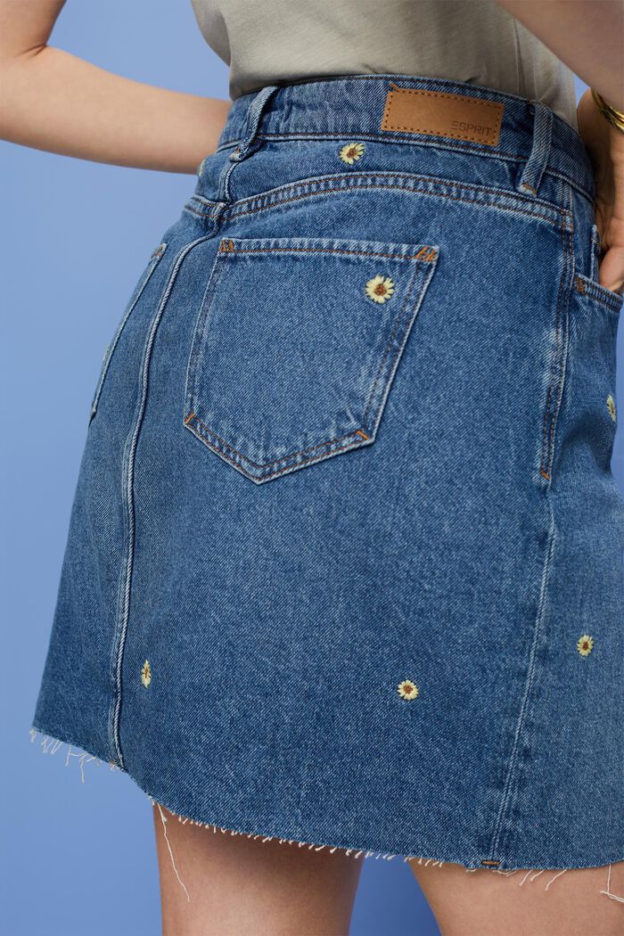 Haftowana dżinsowa spódniczka mini, BLUE LIGHT WASHED, detail image number 4