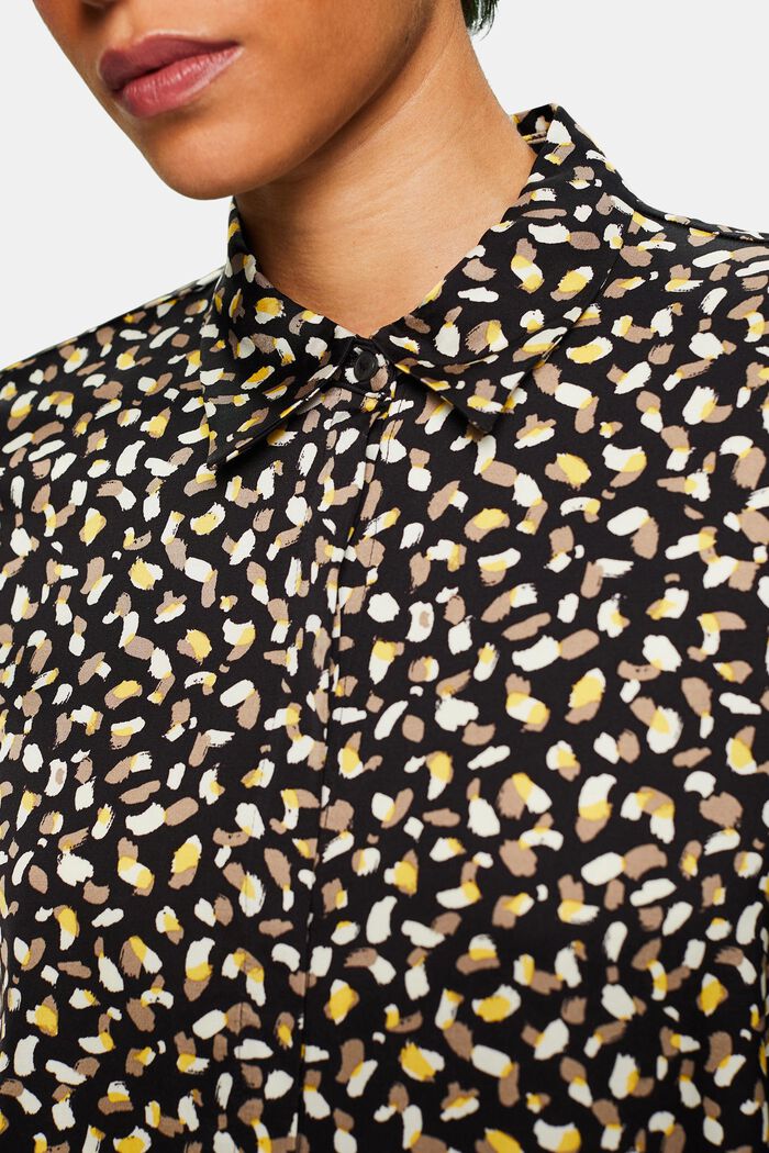 Bluzka koszulowa z satyny z nadrukiem, BLACK, detail image number 3