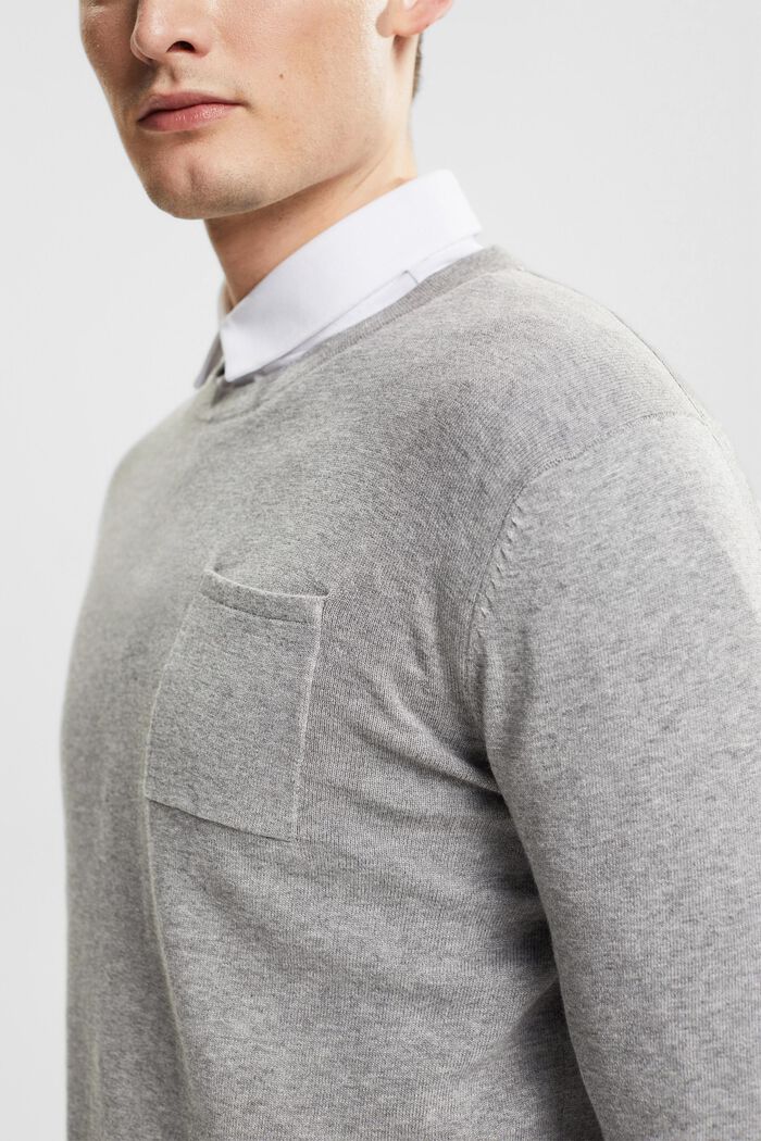 Sweter z kieszenią na piersi, MEDIUM GREY, detail image number 0