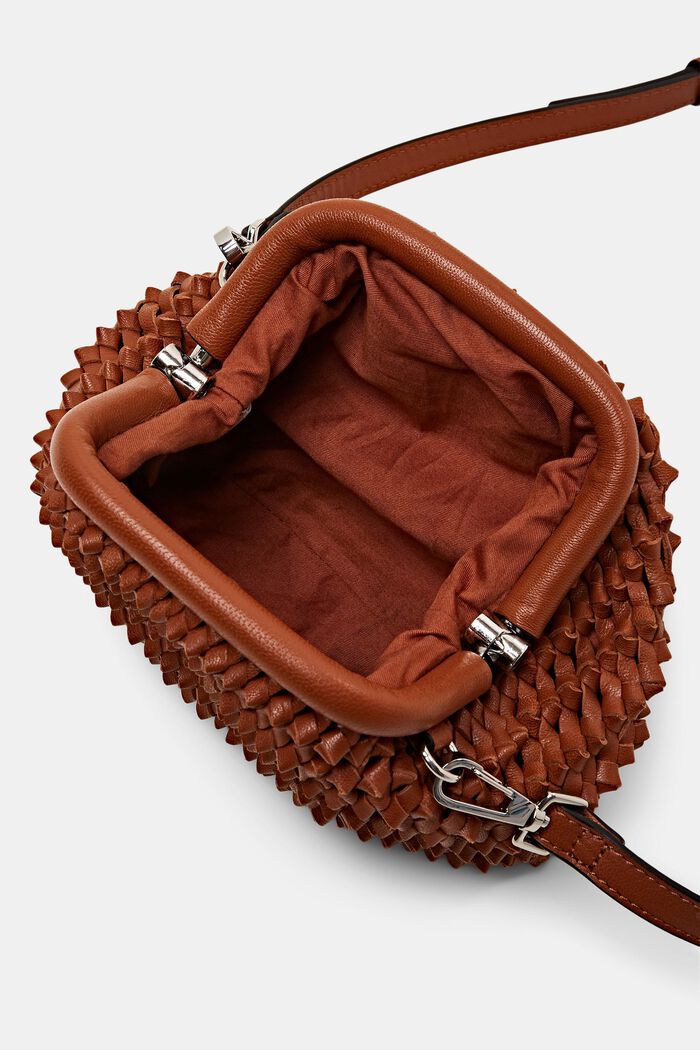 Skórzana torba na ramię w plecionym stylu, RUST BROWN, detail image number 2