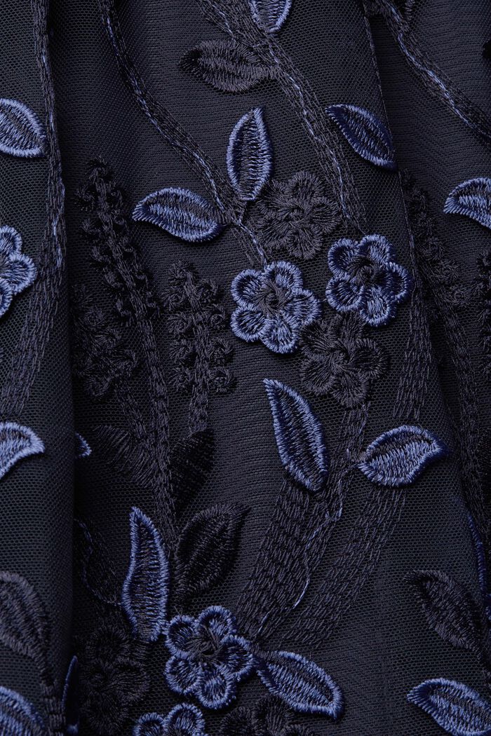 Koronkowa spódnica midi z kwiatowym haftem, NAVY, detail image number 4