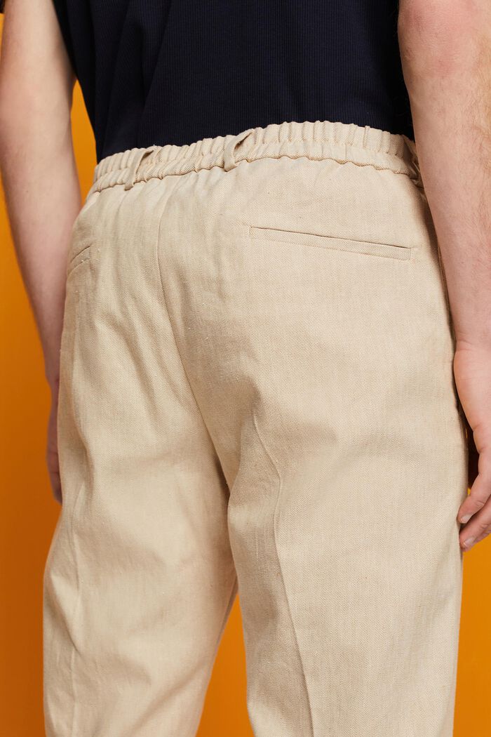 Spodnie o fasonie slim fit z mieszanki lnu i bawełny, KHAKI BEIGE, detail image number 2