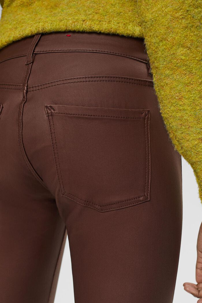Powlekane spodnie skinny ze średnim stanem, BROWN, detail image number 4