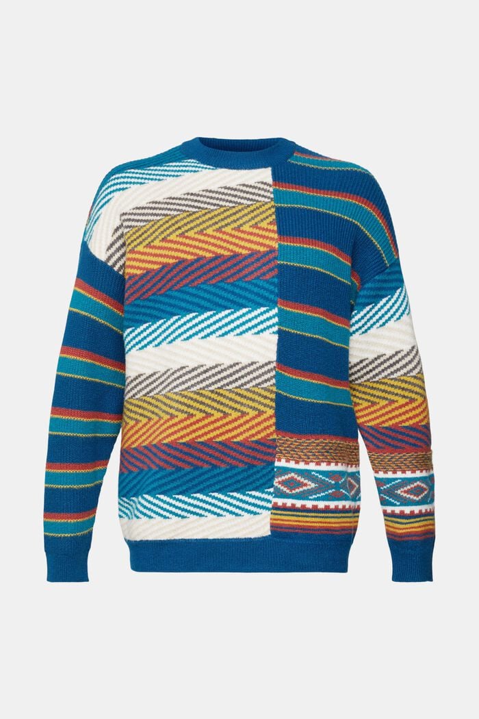 Dzianinowy sweter z miksem wzorów