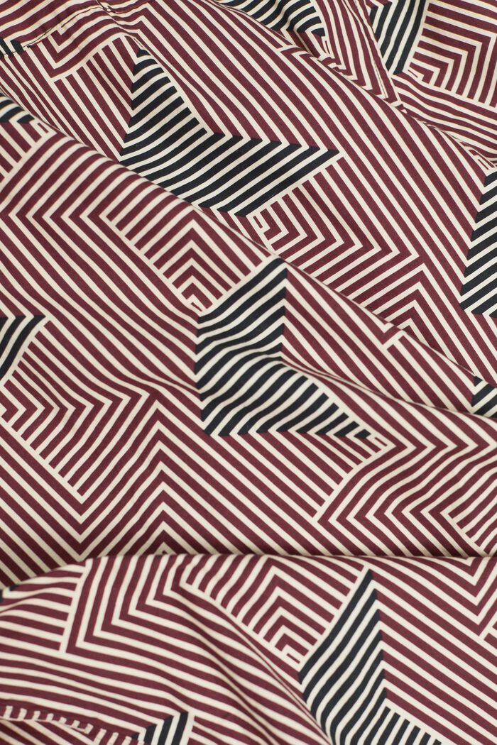 Koszula z geometrycznym nadrukiem, fason regular fit, GARNET RED, detail image number 6