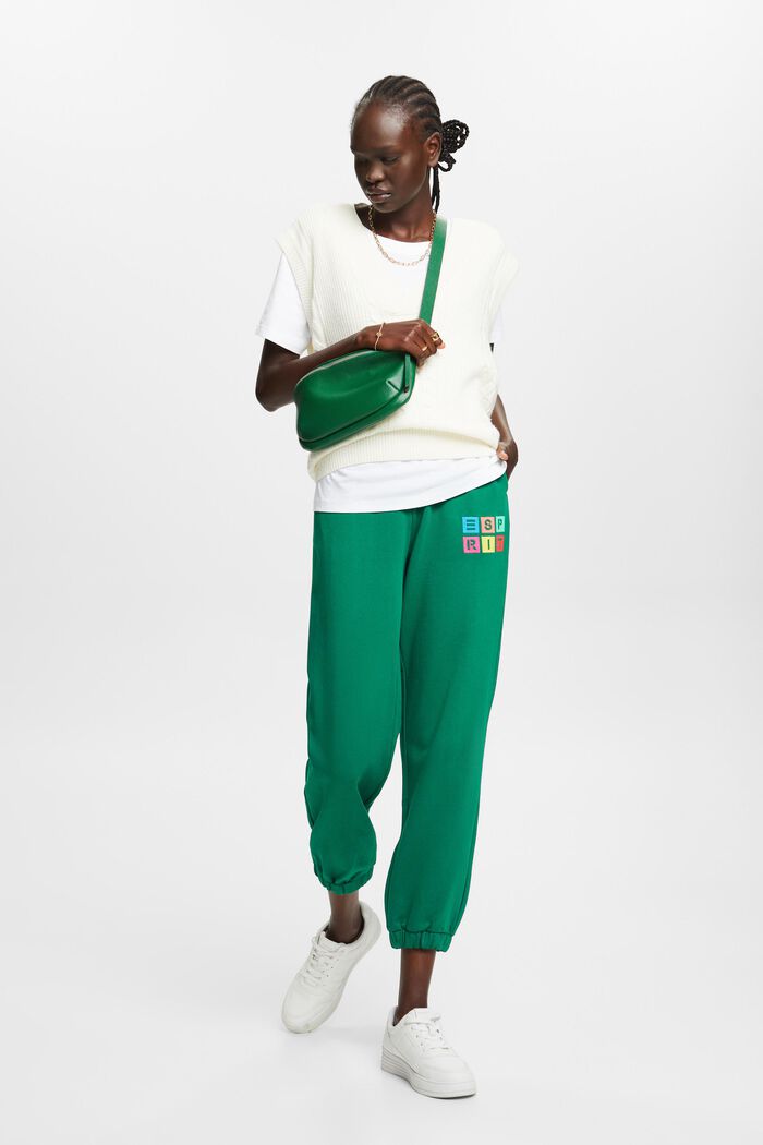 Spodnie dresowe z organicznej bawełny z haftowanym logo, DARK GREEN, detail image number 1