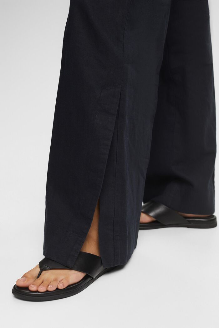 Z lnem: spodnie z szerokimi nogawkami i rozcięciami, BLACK, detail image number 5