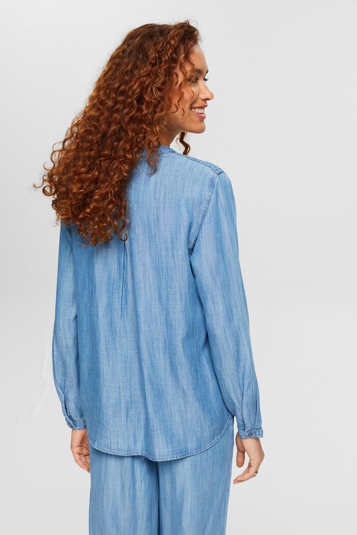 Z włókna TENCEL™: bluzka w kolorze dżinsu, BLUE MEDIUM WASHED, detail image number 3