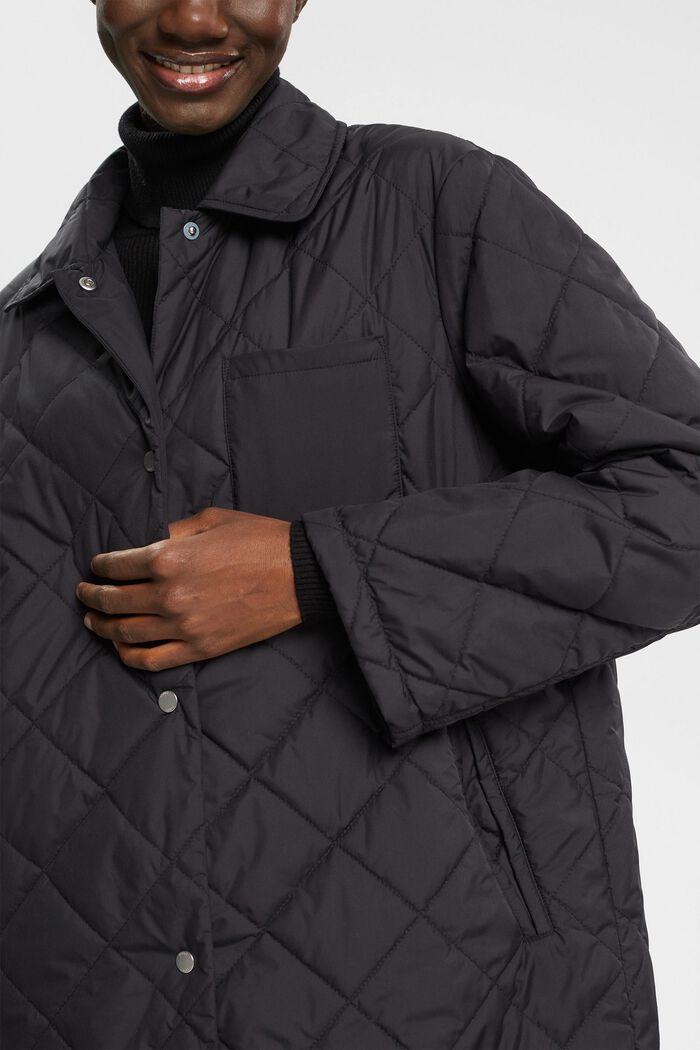 Ultralekki, pikowany płaszcz, BLACK, detail image number 2