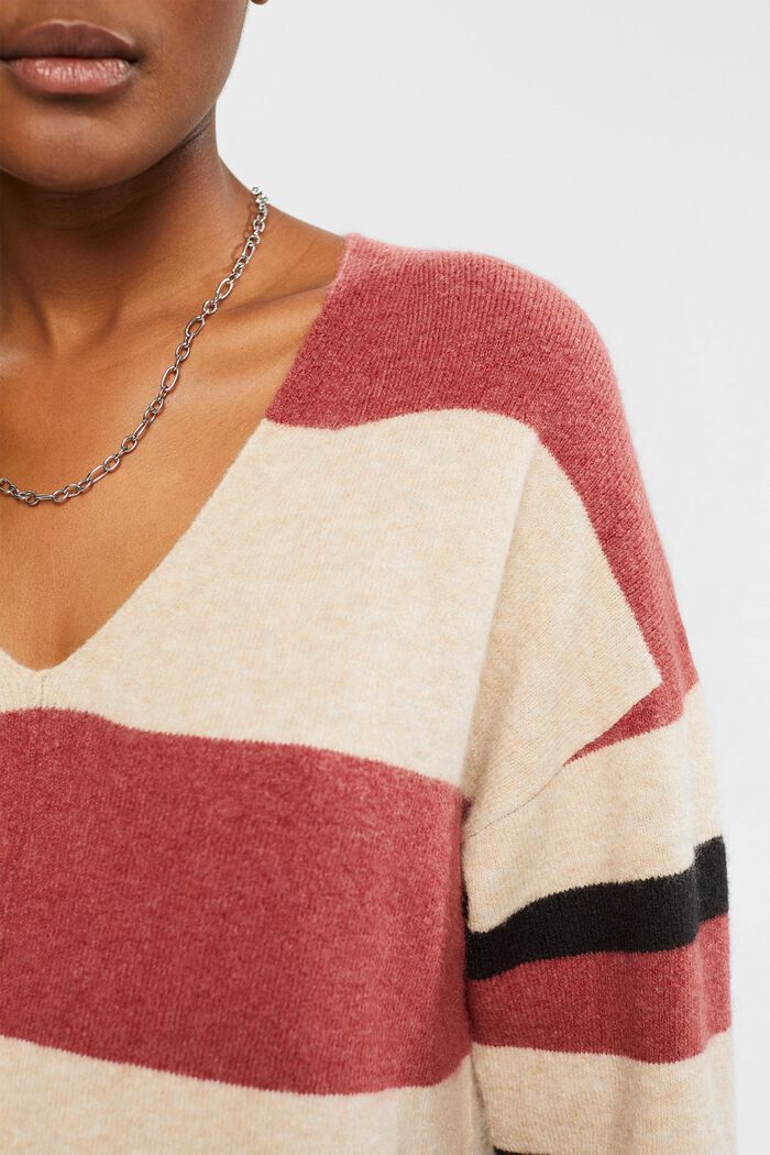 Z wełną: puszysty sweter, TERRACOTTA, detail image number 0