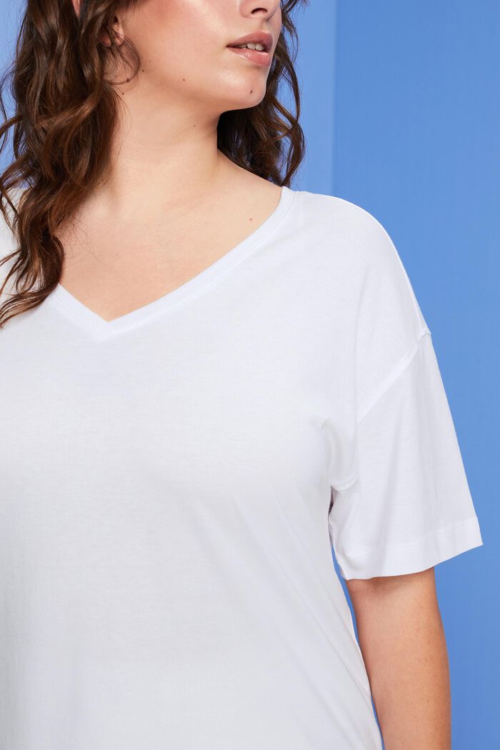 PLUS SIZE T-shirt z dekoltem w serek, TENCEL™, WHITE, detail image number 2